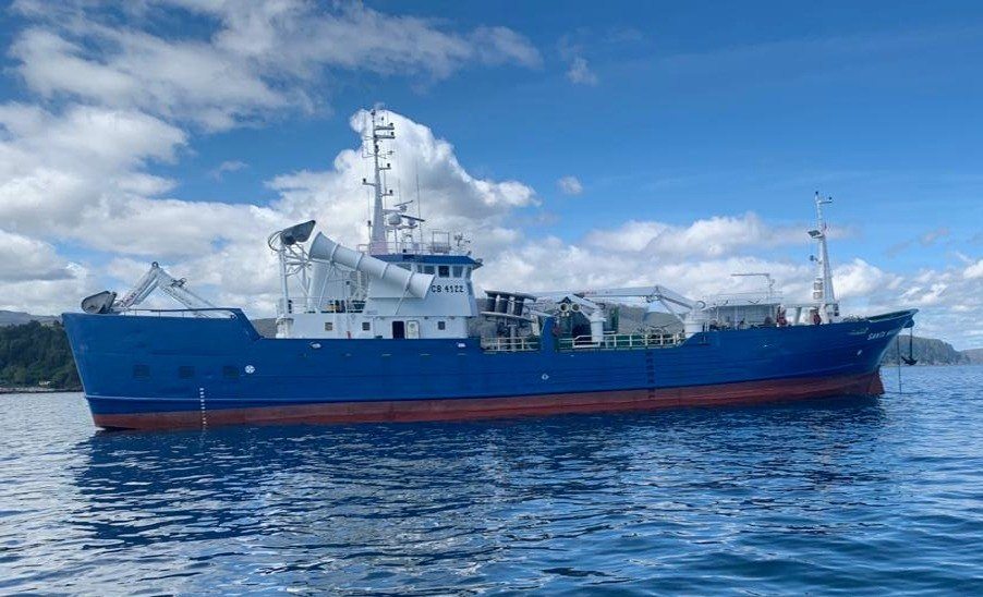 Proyecto Tridente presenta nueva nave para procesar mortalidades de salmón